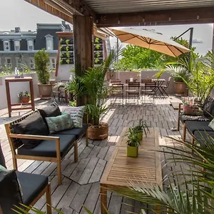 Du Plateau Hostal