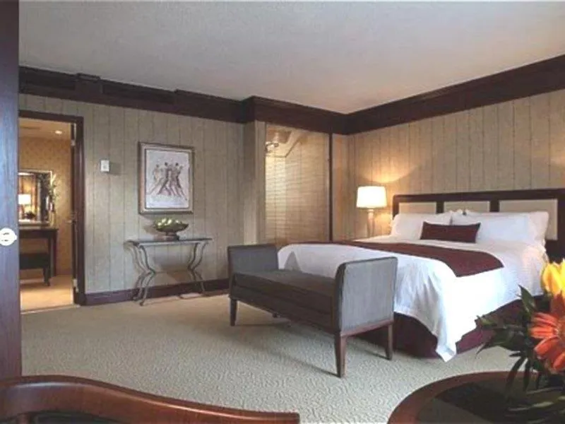 Delta Hotels By Marriott Montreal
